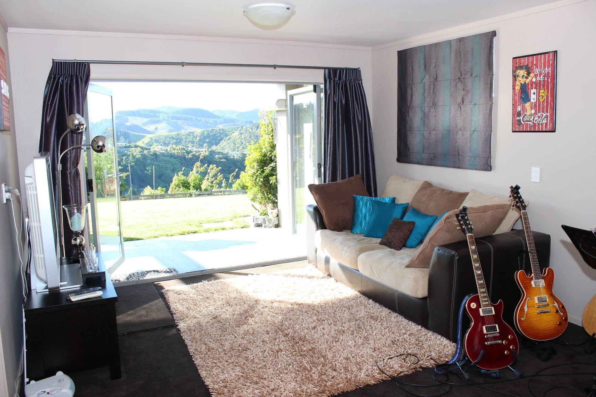 Bed and Breakfast Stunning Views Bed, Breakfast & Health Retreat à Whangamata Extérieur photo